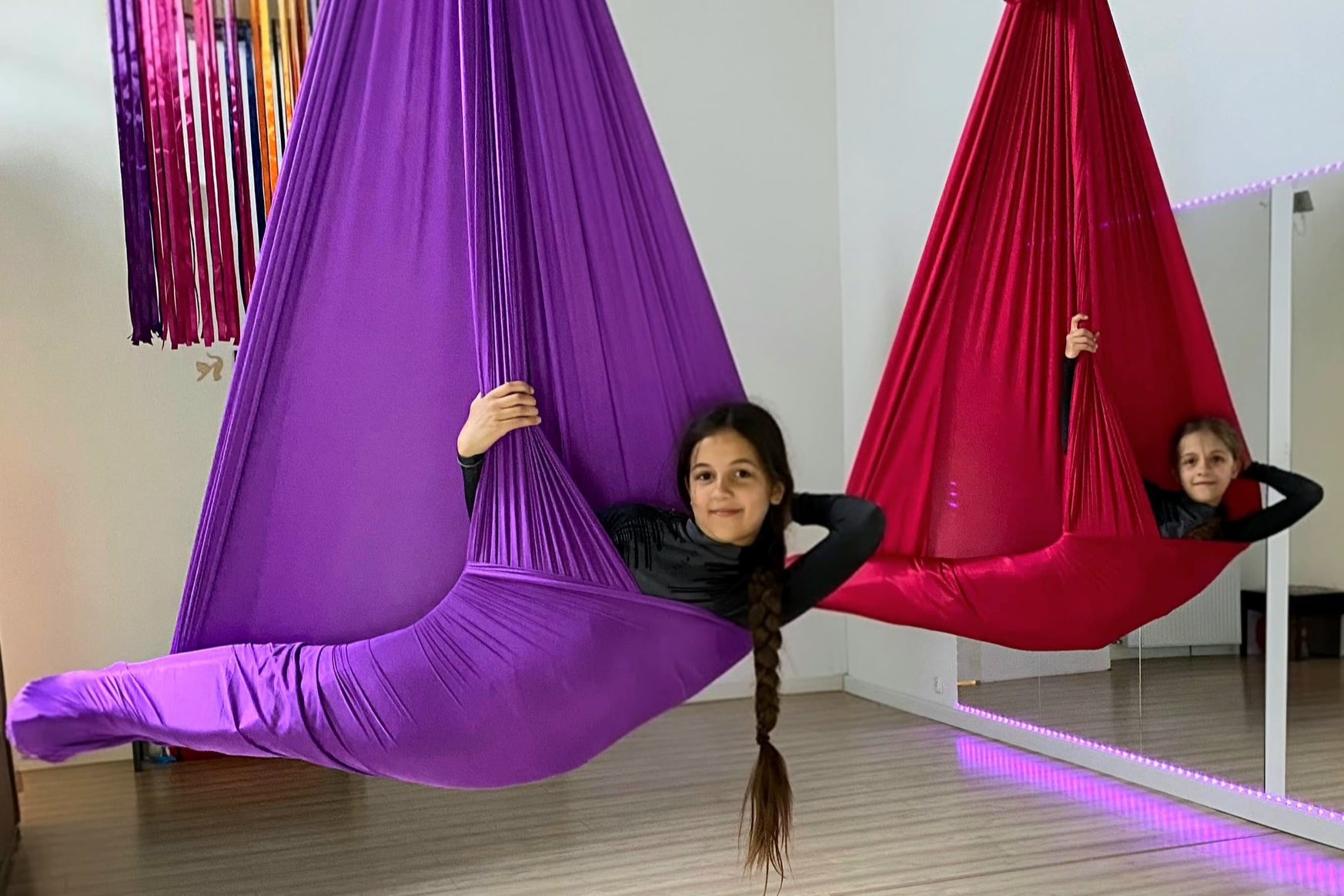 aerialkids2 Filemon Club - Studio Tańca i Fitness Poznań Piątkowo